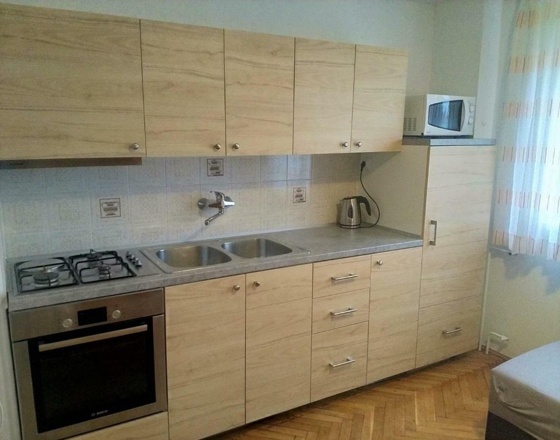 Apartment Marija Умаг Екстериор снимка
